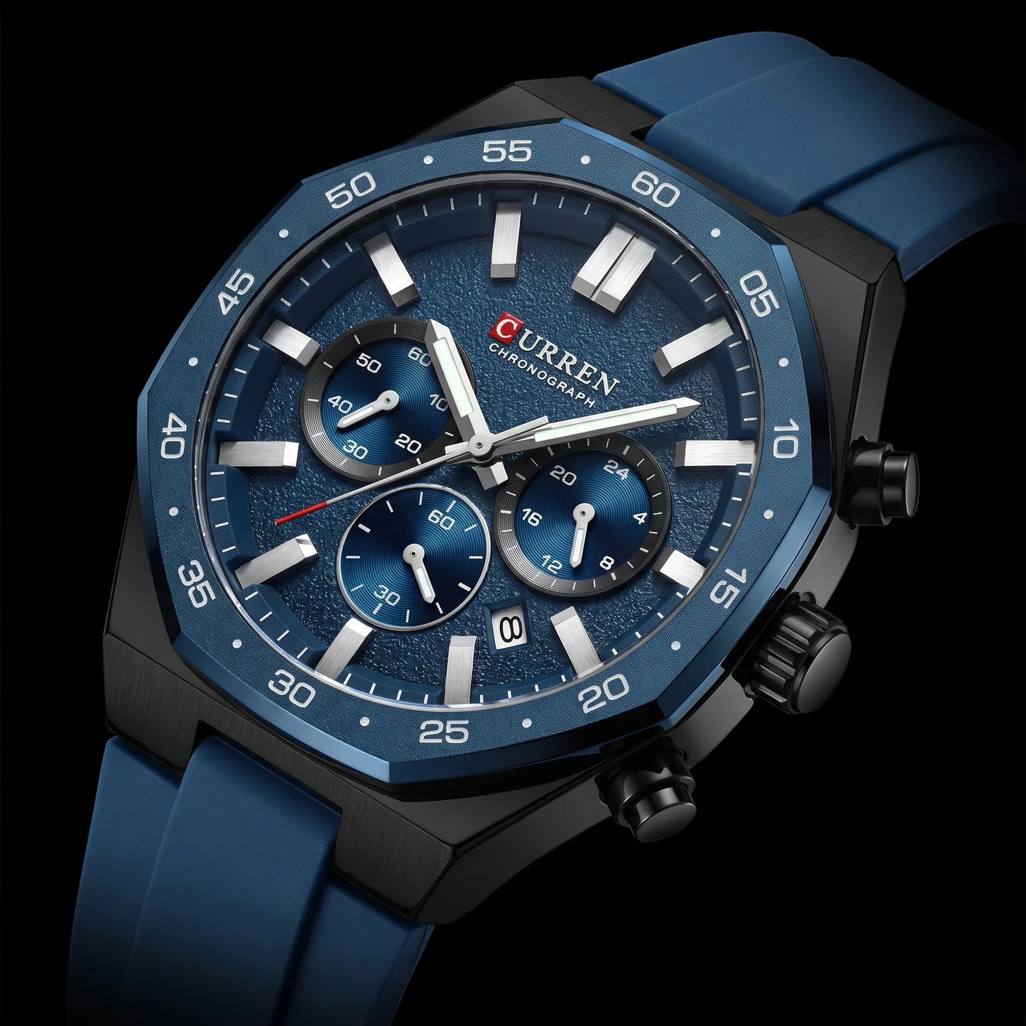 Elias Curren© Falcon